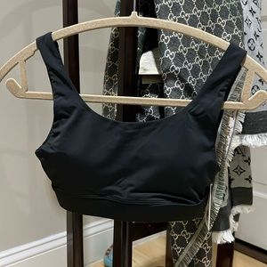 KNIX double scoop bikini top size XXS black